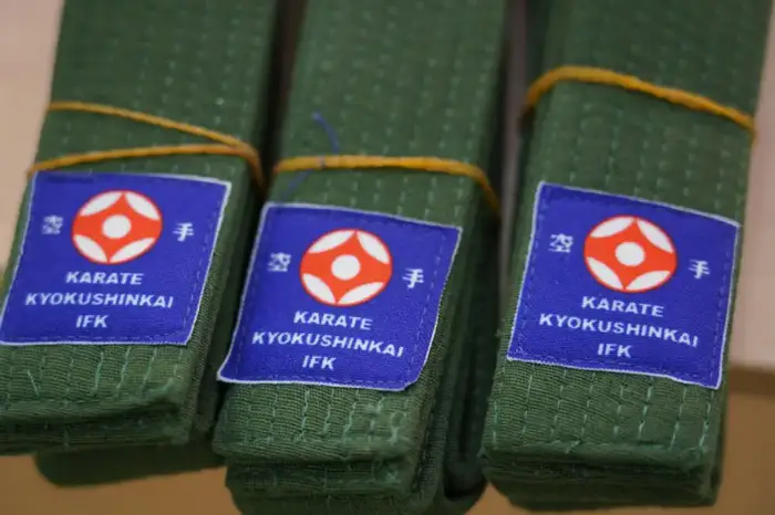 Юные каратисты получили пояса в школе столицы Уральске