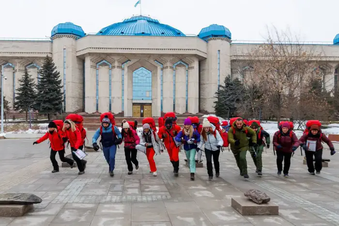 Французское телешоу Pekin Express привлекло внимание к Алматы как туристическому направлению Уральске