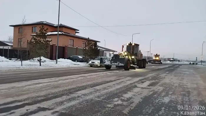 Более двух миллионов кубометров снега вывезли из Астаны с начала зимы (7)