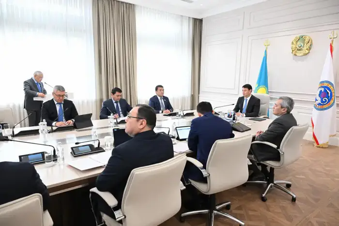 Аким Алматы обсудил приоритетные направления развития города и поставил акцент на контроль за бюджетными расходами Уральске