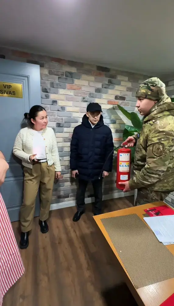 Осторожность в местах общественного питания: в Есильском районе ведется профилактическая работа по пожарной безопасности (2)