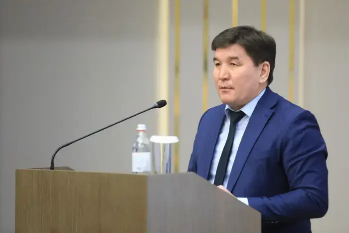 Усиление зимнего содержания дорог в Актюбинской области Уральске