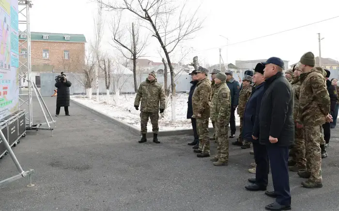 Министр обороны проинспектировал военные объекты в Кызылординской области (9)