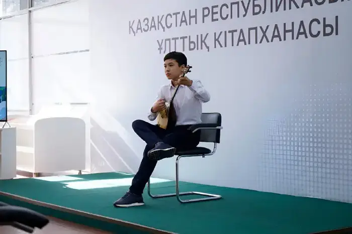 Национальные ценности обсудили на круглом столе в Алматы (2)