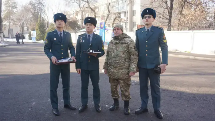 Курсанты военного вуза Минобороны разрабатывают инженерные прототипы для повышения авиационной безопасности Уральске