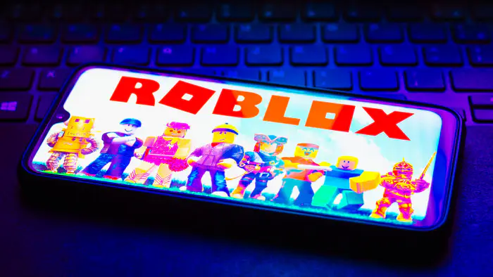 Казахстанские дети под угрозой: депутат о рисках в Roblox Уральске
