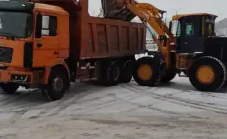 Астана вывезла более трех миллионов кубометров снега