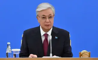 Касым-Жомарт Токаев обсудил с рабочей группой ключевые подходы к конституционной реформе в Казахстане: численность, сроки и избрание нового Парламента на повестке дня.