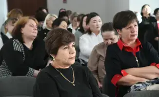 Обсуждение правовой грамотности среди родителей школьников в Астане: формирование гражданской позиции у молодежи