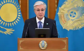 Токаев присудил государственные стипендии в области культуры Бибигуль Тулегеновой и Олжасу Сулейменову на 2025 год