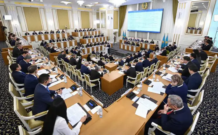 В Казахстане назначен референдум по новой Конституции, инициированной Президентом Токаевым Уральске