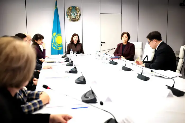 Жулдыз Сулейменова: Ключевым показателем реформ в образовании является статус учителя и его правовая защищенность (2)