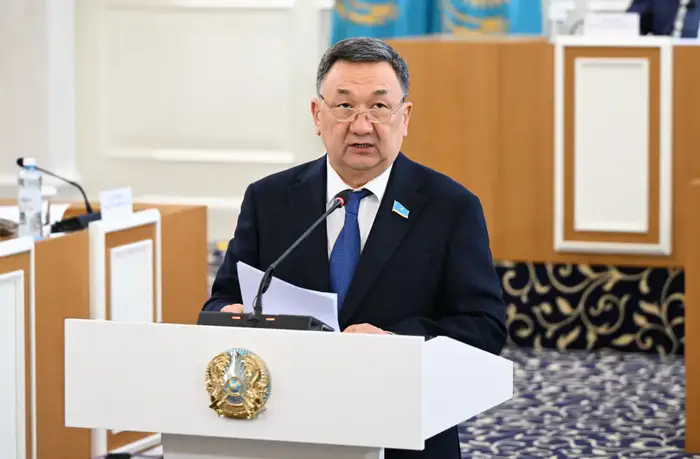 Поддержка новой Конституции: партия «Ауыл» инициирует референдум для определения воли народа Уральске