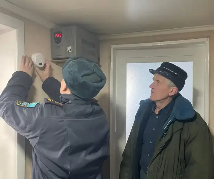 Казахстан усиливает меры по пожарной безопасности в жилом секторе Уральске