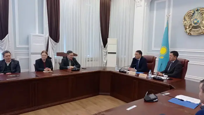 Уральск: встреча Общественного совета по энергетике Уральске