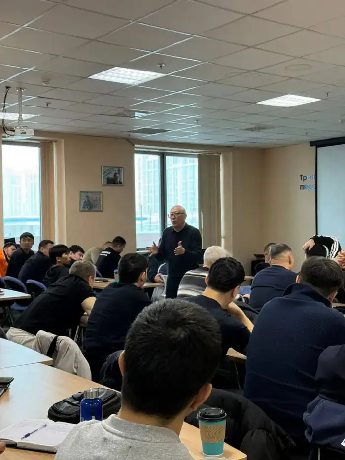 Курс повышения квалификации для тренеров по греко-римской борьбе (2)