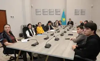 Обсуждение новой Конституции Казахстана: акцент на правах человека и развитии науки и образования