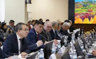 В Астане прошла международная конференция, посвященная 75-летию Алибека Аскара