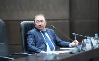 Дархан Жазықбай обсудил с коллективом Комитета госказначейства инициативы по улучшению госслужбы