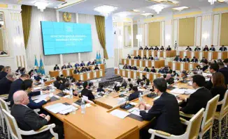 Конституционная реформа в Казахстане: новое заседание комиссии открывает путь к значительным изменениям в правовой системе страны