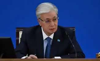 Касым-Жомарт Токаев принял первого заместителя министра обороны – начальника Генерального штаба, подчеркивая важность укрепления обороноспособности страны.
