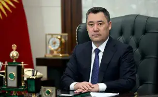 Президент Кыргызстана Садыр Жапаров обратился в Конституционный суд с просьбой дать официальное толкование норм Конституции