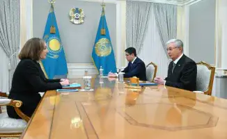Токаев и Стаффт: дипломатический танец на казахстанской сцене