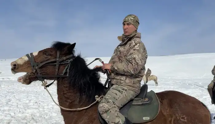 В горно-егерском полку проходят занятия по боевому слаживанию конных подразделений (4)