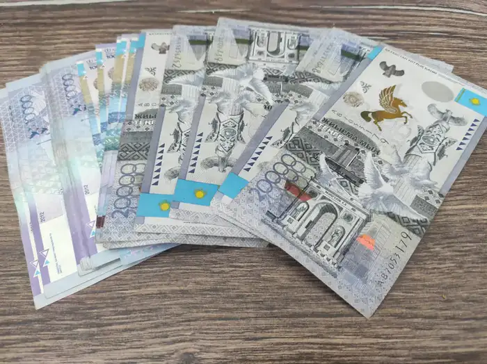 Поддержка многодетным матерям в ВКО к Международному женскому дню Уральске