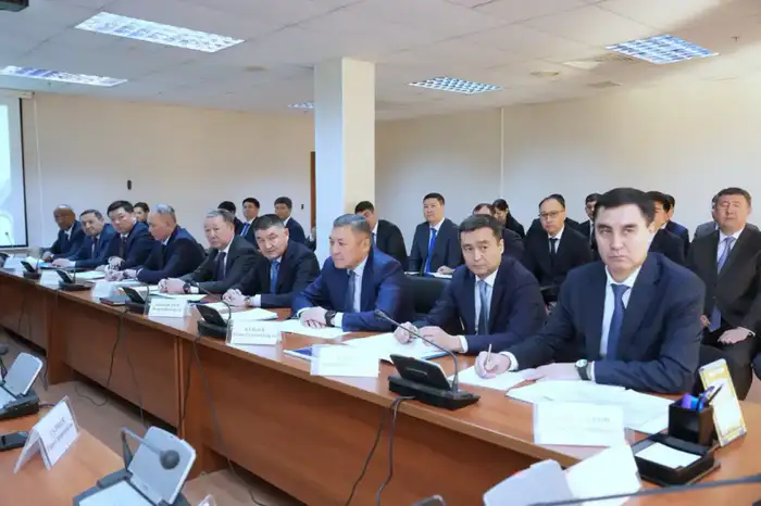В Астане на заседании коллегии Комитета автомобильного транспорта и транспортного контроля подведены итоги деятельности отрасли за 2025 год Уральске