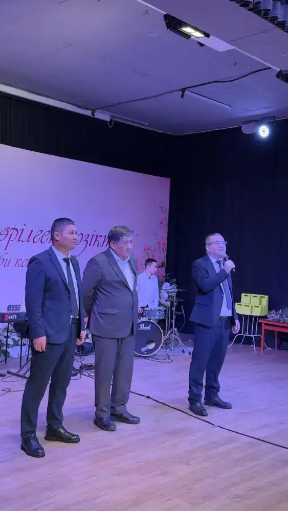 В Астане прошел литературный вечер «Жырмен өрілген нәзіктік» (2)