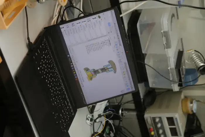 Казахстанские ученые разработали устройство для преобразования механических колебаний окружающей среды в электроэнергию (5)