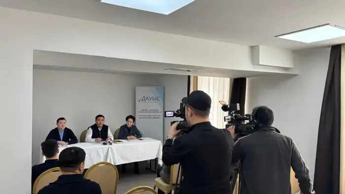 Как осуществляется подготовка общественных наблюдателей за проведением референдума (4)