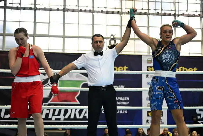 Боксерша Валентина Хальзова бронзовый призер турнира в Софии Уральске