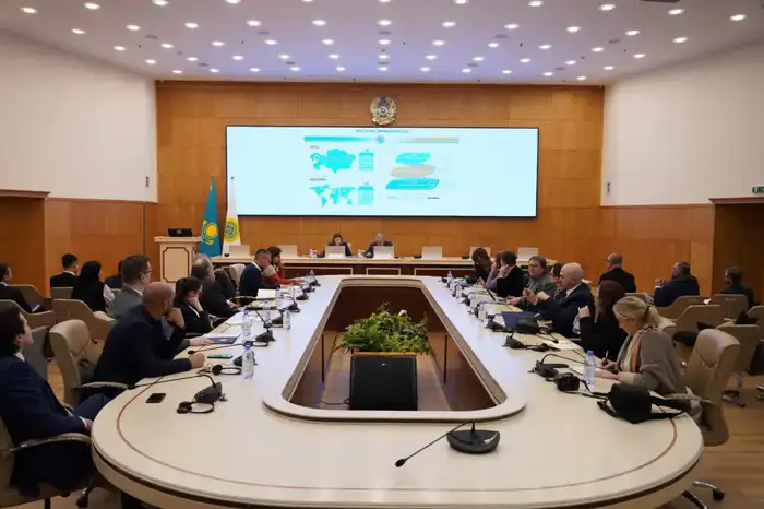 Международные наблюдатели: Казахстан под прицелом вниманий! Уральске