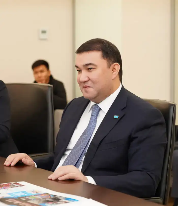 Встреча в Туркестане: Кушеров, Муканов и Тореали Уральске