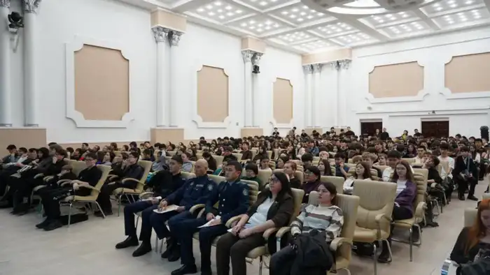 В ВКО завершилось профилактическое мероприятие с участием 500 студентов Уральске