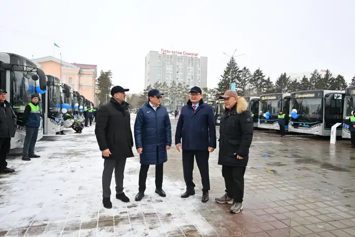 Новые автобусы в Семее: свежий ветер перемен в общественном транспорте Уральске