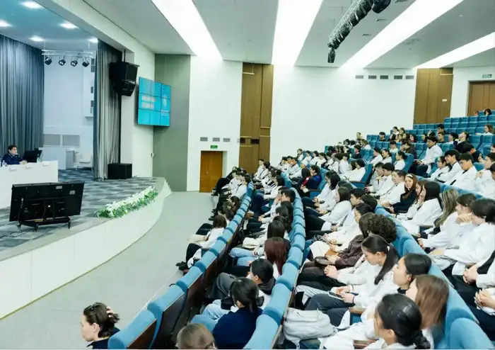 В столице проведена лекция по профилактике преступлений среди молодежи Уральске