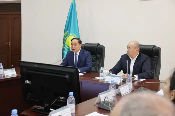 Встреча Карашукеева с бизнесом Жамбылской области Уральске