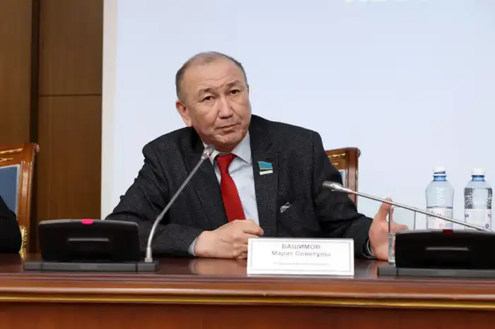 Ветер перемен: Министерство просвещения разъясняет нюансы проекта новой Конституции Уральске
