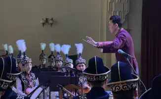 Авторский концерт в Алматы к Международному женскому дню с участием Казахского национального оркестра народных инструментов