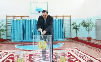 Голосование на референдуме в Жамбылской области участие граждан в изменении Конституции