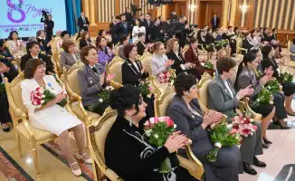 Токаев подчеркивает значимость женщин как источника вдохновения, что может привести к новым инициативам в области гендерного равенства и поддержки женщин в обществе