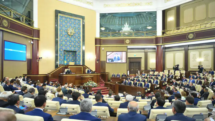Парламент объединяется: что скрывает новый законопроект? Уральске