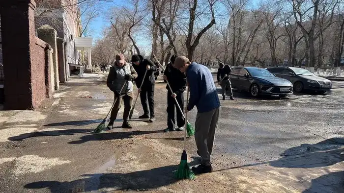 Около 10 тысяч жителей вышли на «Тазару күні» в Карагандинской области (8)