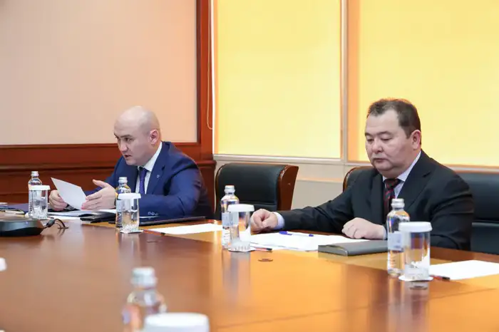 Казахстан готовится к строительному сезону: международные стандарты в дорожной отрасли Уральске