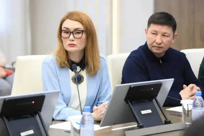 В Актюбинской области пройдет двухмесячник по санитарной очистке территорий и озеленению (3)