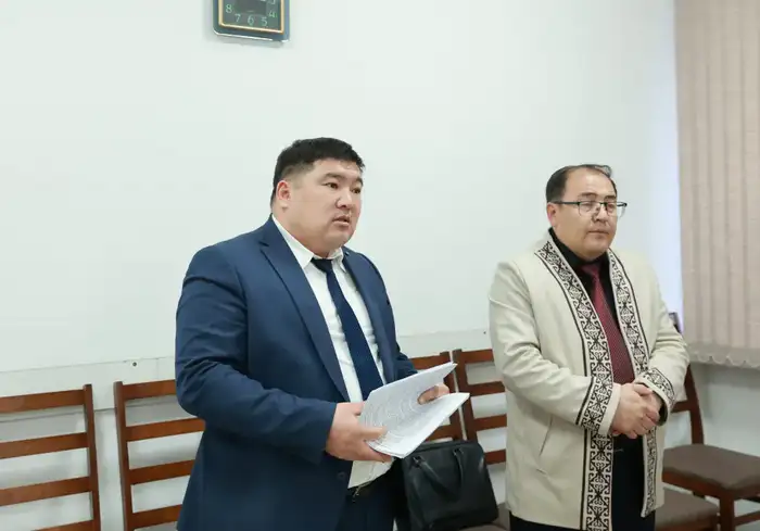 Ербол Карашукеев: Важная встреча с гражданами по ключевым вопросам Уральске