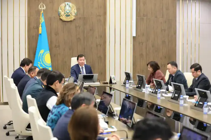 Внедрение инноваций в промышленность Актюбинской области: поддержка науки и бизнеса для устойчивого экономического роста Уральске